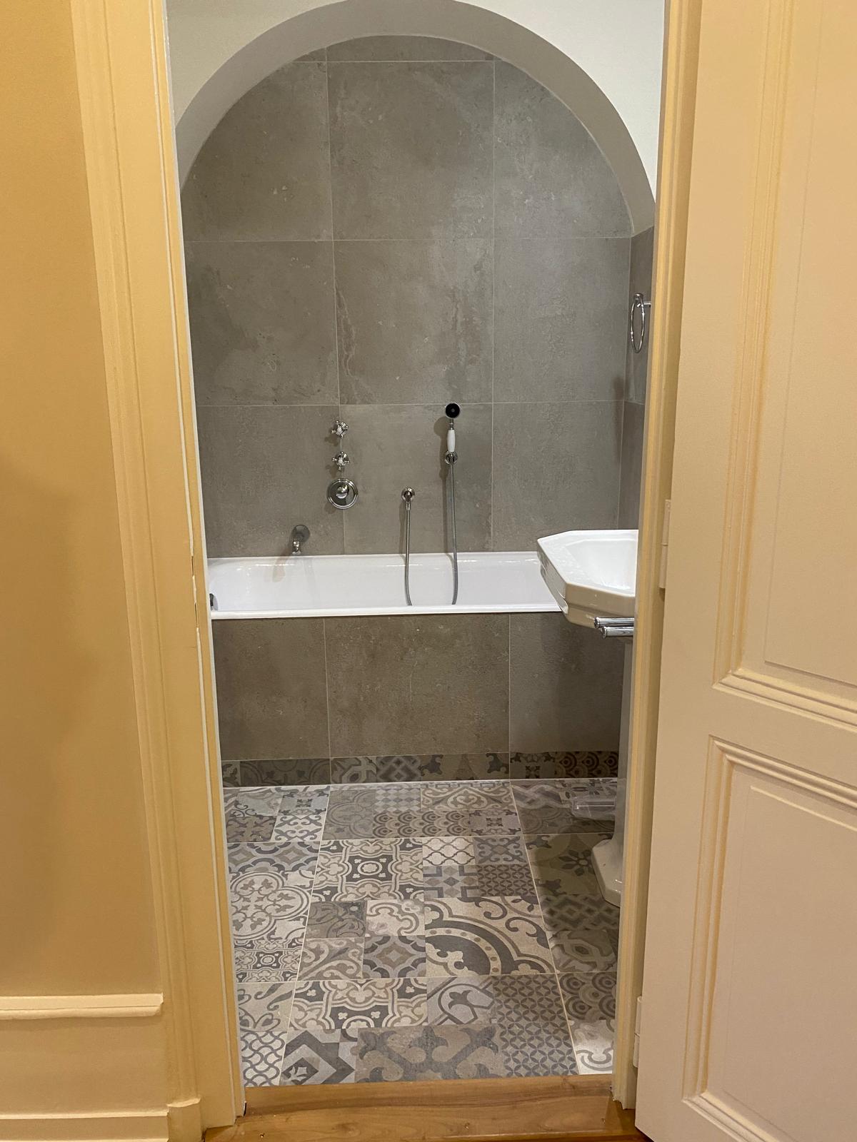 Rénovation de salle de bains réalisée par Promatherm Sàrl — vue 9