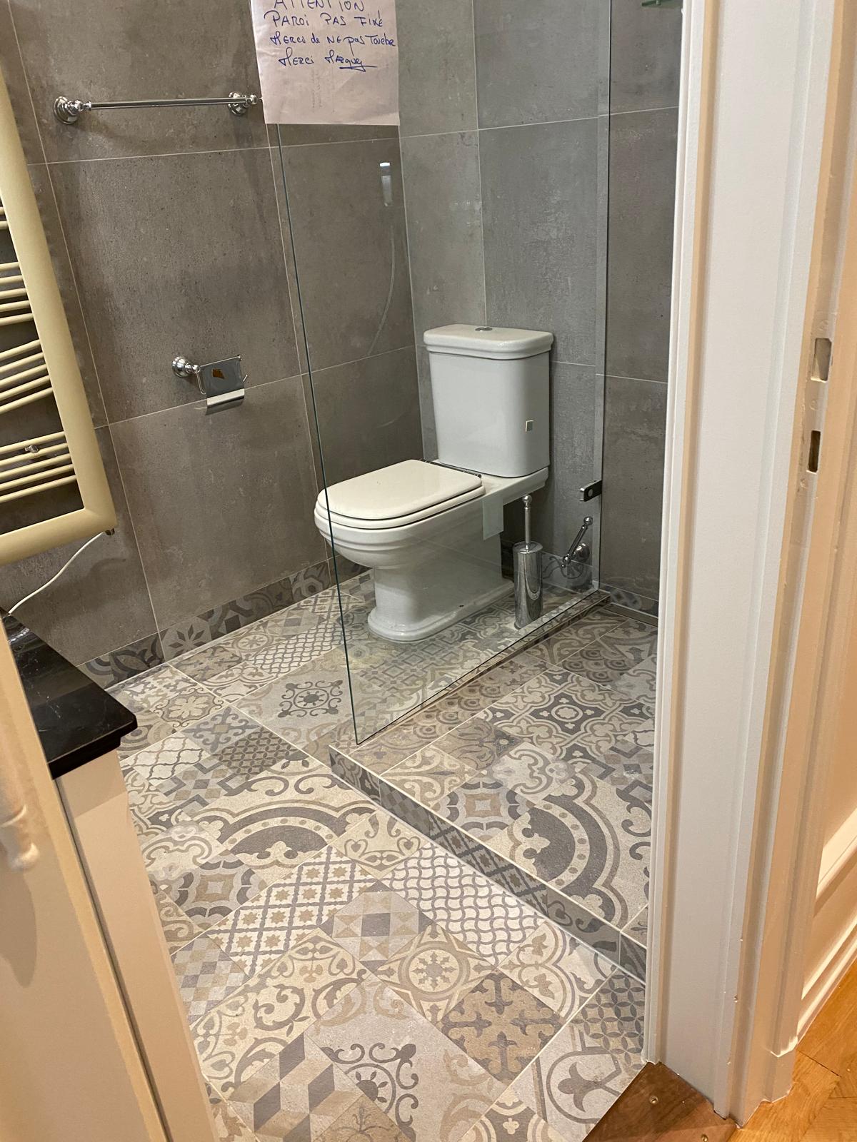 Rénovation de salle de bains réalisée par Promatherm Sàrl — vue 4